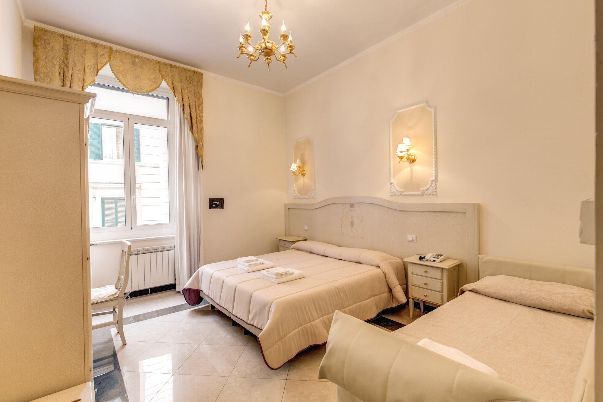 Cambridge Hotel 3*