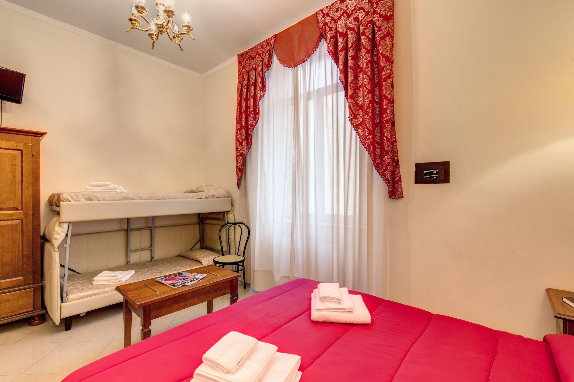 Cambridge Hotel 3*