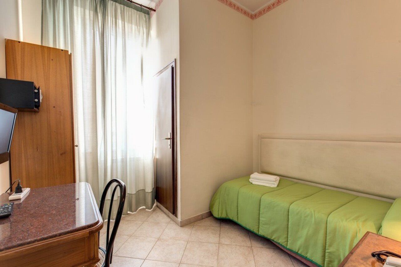 Cambridge Hotel Roma